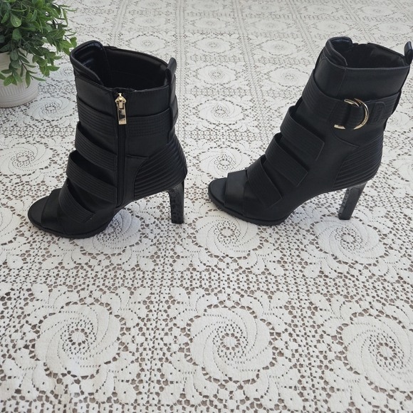 DKNY Blake Peep-Toe Strappy Heeled Booties - Picture 3 of 10